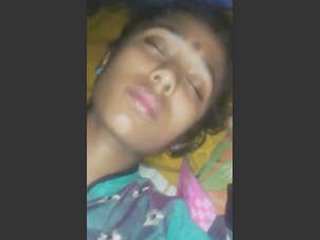 Local Indian escort enjoys intense sexual encounter