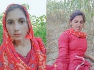 Pakistani girl enjoys outdoor sex with cute partner