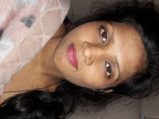 Sizzling Indian Bhabhi in a steamy intimate encounter