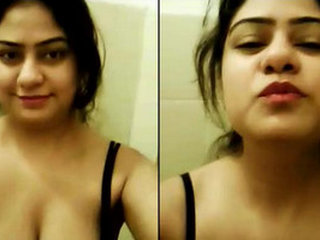 Indian girlfriend Waafa takes selfie video with BF revealing her intimate parts