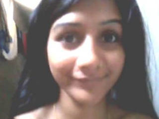 Indian girl explores her sensuality through self-pleasure