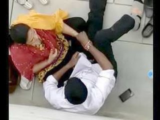 Indian college girl secretly filmed while giving oral pleasure to her boyfriend