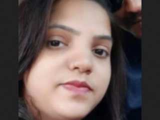 Marge, the adorable wife, indulges in oral and penetrative sex with her husband's best friend in this Pakistani clip