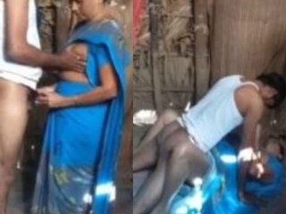 Indian aunt's outdoor sexual encounter for financial gain