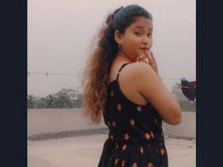 Indian college beauty flaunts her massive breasts and indulges in self-pleasure