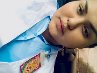 A cute Indian college girl reveals her curves