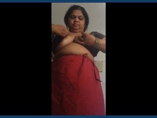 Jussi Fairs: Desi girl and Vijayawada