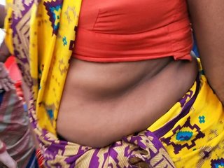 Sexy aunt's alluring navel gets vigorously penetrated