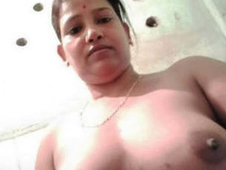 Indian woman's solo play continues to be unsatisfactory