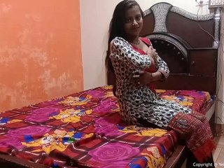 Married Indian couple from Lucknow have intimate moments in high definition