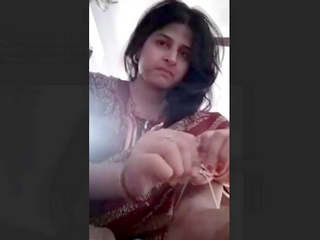 Stunning Indian woman in additional videos, part 2