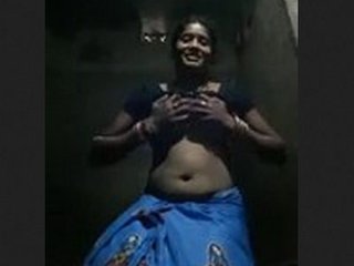 Aroused Indian village matron self-pleasuring