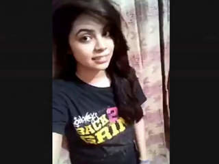 New Hindi video of Desi woman revealing her breasts and soft skin