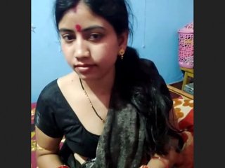 Watch a stunning bhabhi in this erotic video
