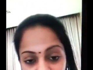 Horny slut Bhabhi begs for sex in desi video