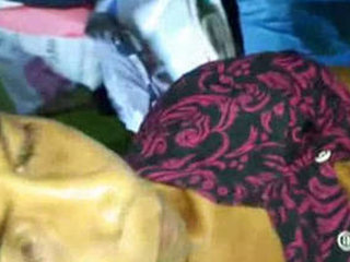 Indian aunty with small boobs gives a blowjob and gets jizzed