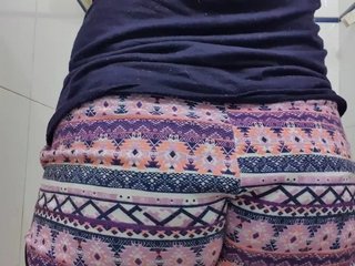 A Punjabi wife's curvy butt gets cleaned in the shower