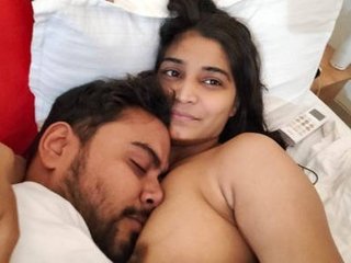 Desi teen lover's fun and games in HD video