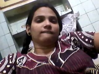 Maya, a hot Indian wife, shows off her beautiful face in a village video