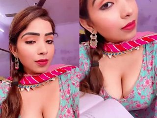 Bhabi with big tits flaunts them in a hot video