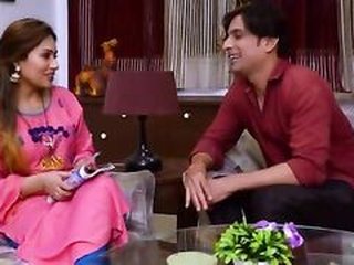 Big-busted Indian bhabhi gets pounded on the table