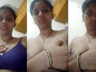 Indian bhabhi flaunts her luscious breasts and pussy for her husband