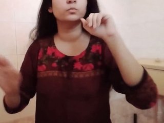 Desi bhabhi in a nude selfie video, showing off her long hair and body