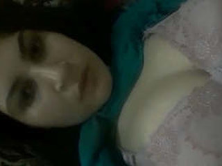 Pakistani babe in part 2 of her sexy video