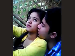 Cute desi couple enjoys smooching in a lonely place