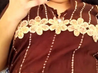 Desi bhabi's hot and beautiful body gets penetrated by her husband