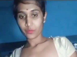 Desi bhabhi gives a live cam blowjob for money
