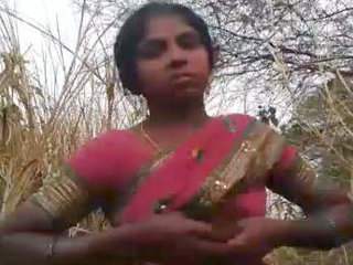 Rural Indian couple engages in sexual activity in the wild