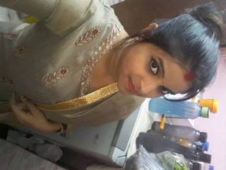 Watch a Bhabhi's MMS video for some steamy action