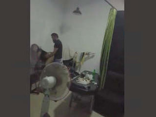 Indian girl gets fucked in a beauty salon