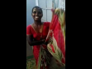 Sudha and her aunty's phuddi in Desi Tia Ki Phuddi