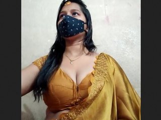 Exclusive Striptease Performance by Rabi Guddu on Stripchat