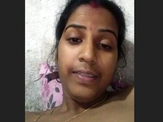Bhabhi gets fucked and covered in cum